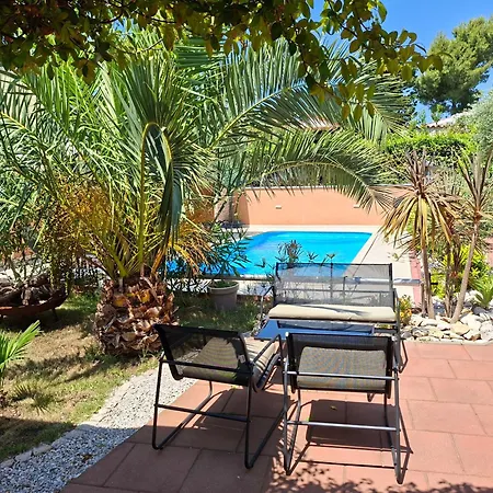 Family Friendly Oros Medulin, With Pool, Ggd Apartman *