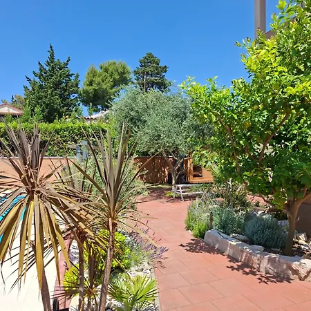 Family Friendly Oros Medulin, With Pool