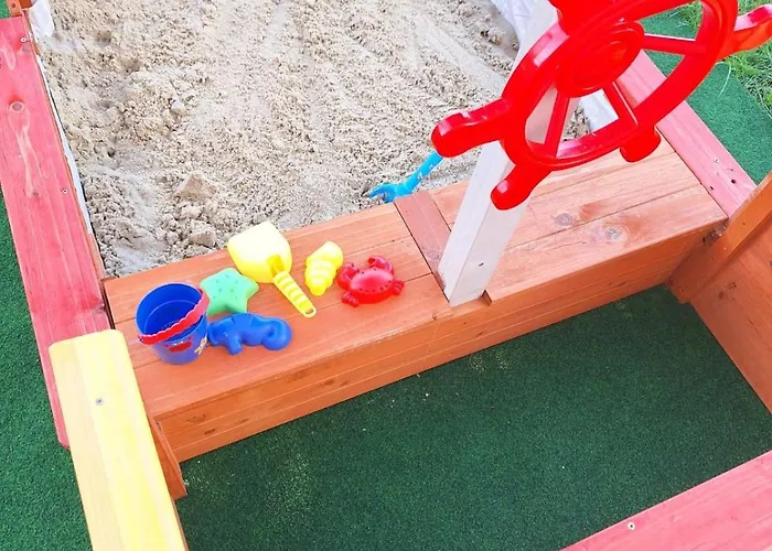 Family Friendly Oros Medulin, With Pool, Ggd *