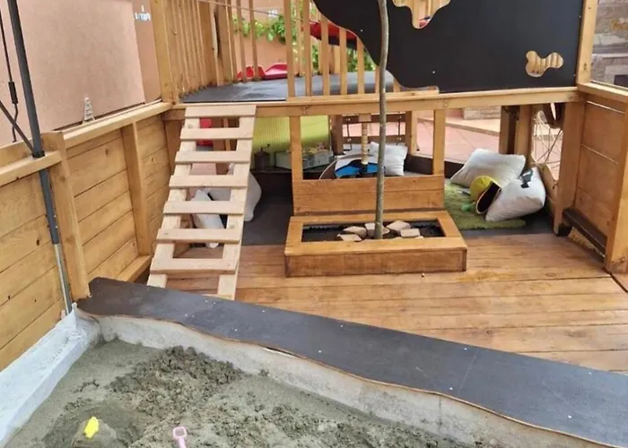 Family Friendly Oros Medulin, With Pool, Ggd Apartman *