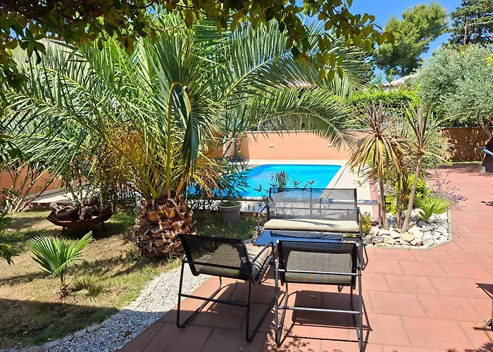 Family Friendly Oros Medulin, With Pool, Ggd Apartman *